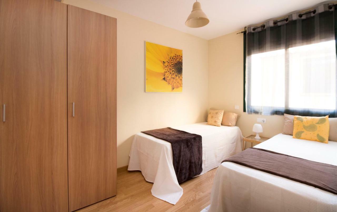 Apartamentos Elcano Cambrils Bagian luar foto