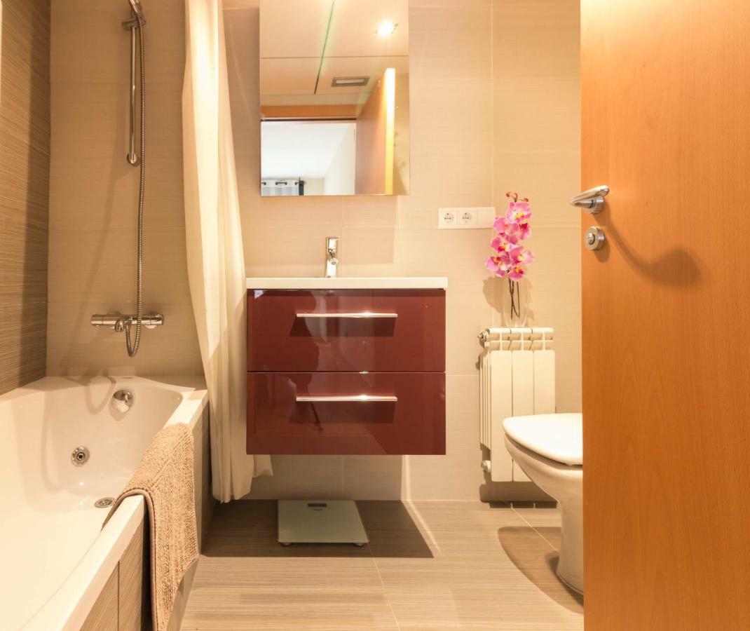 Apartamentos Elcano Cambrils Bagian luar foto