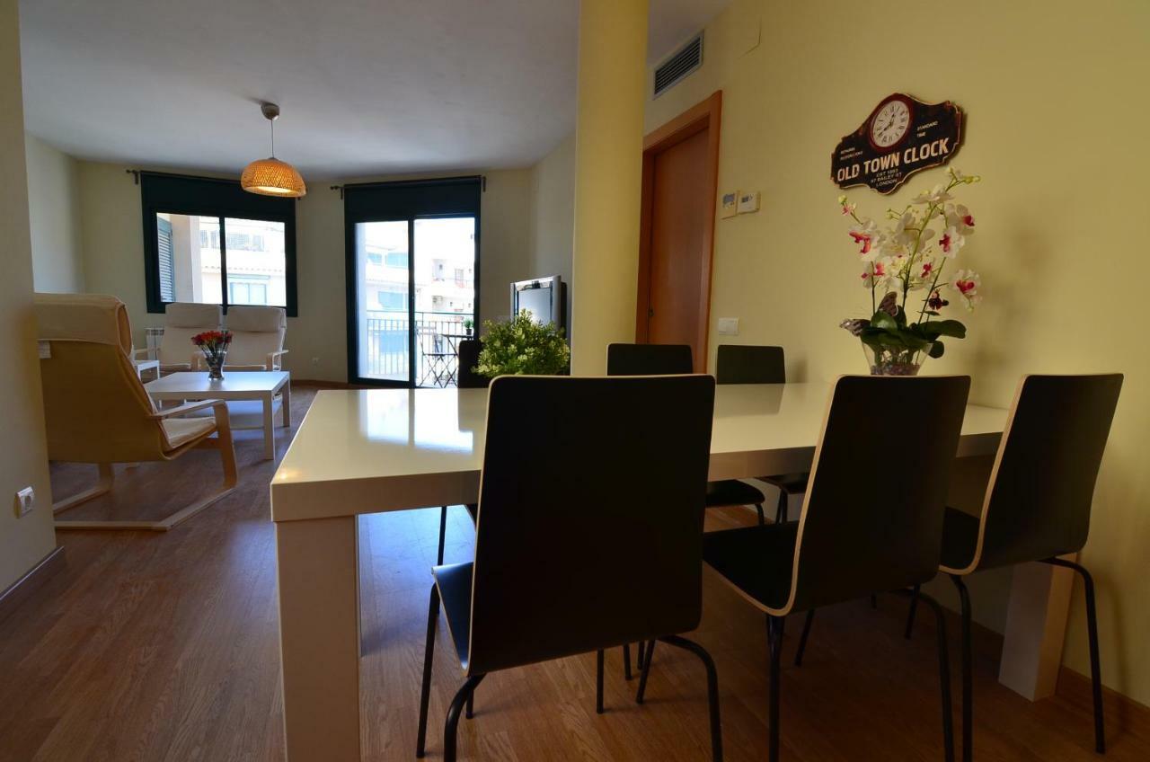 Apartamentos Elcano Cambrils Bagian luar foto